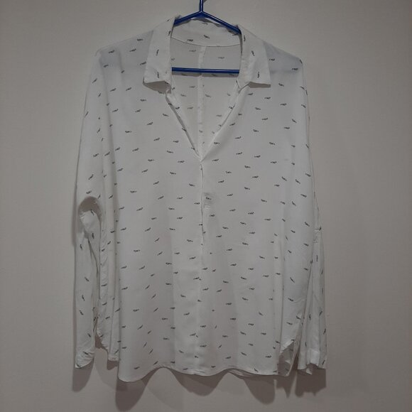 Fox motif boutique blouse made in Montreal - Picture 1 of 9